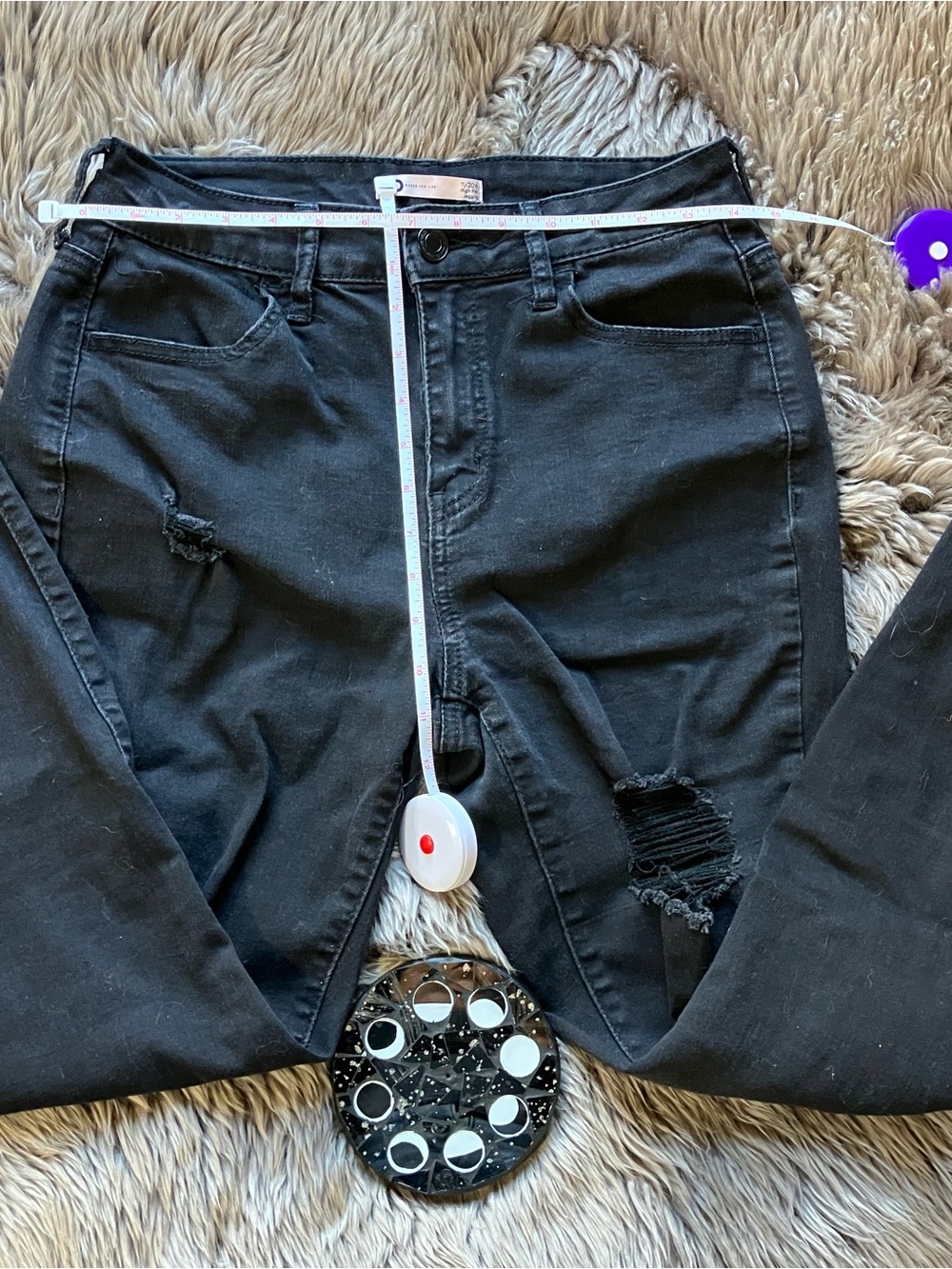 Women's Sz11 Skinny Ripped Jeans "SO" brand